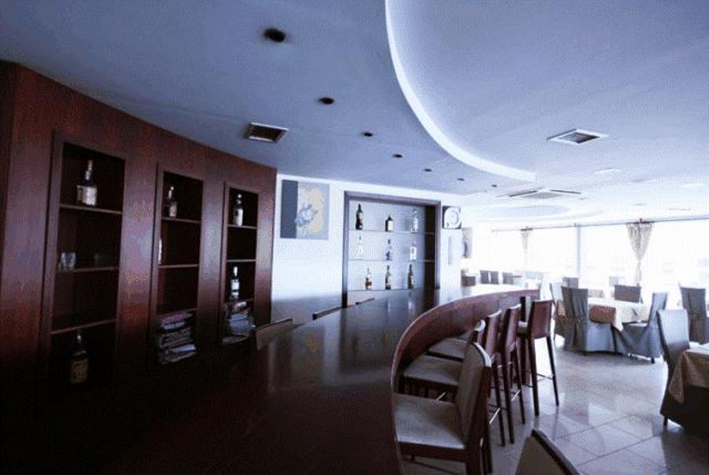 Orpheus Hotel Komotiní Ngoại thất bức ảnh